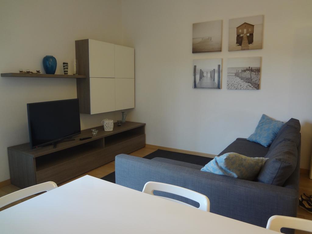 La Pineta Apartment Виареджо Экстерьер фото