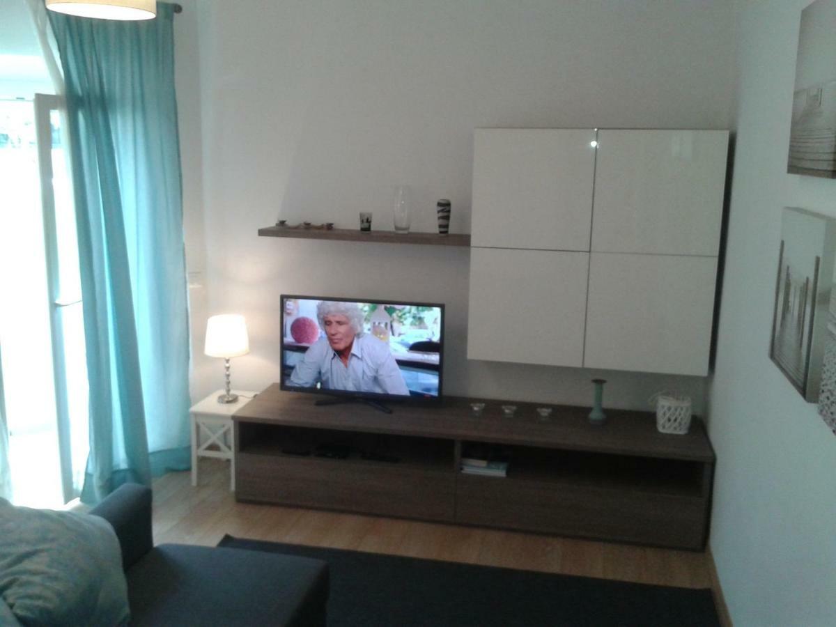 La Pineta Apartment Виареджо Экстерьер фото